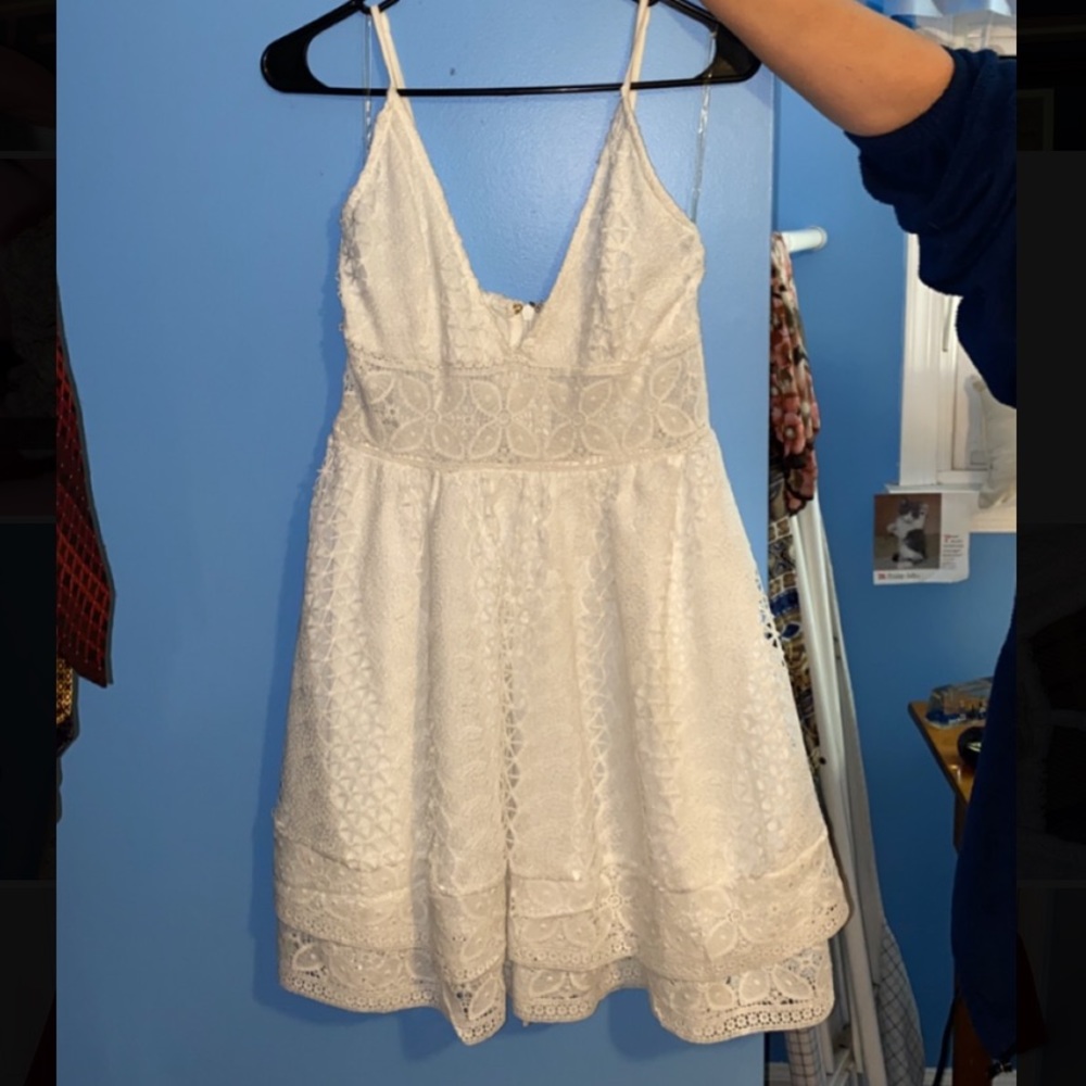 White charlotte Russe floral lace dress